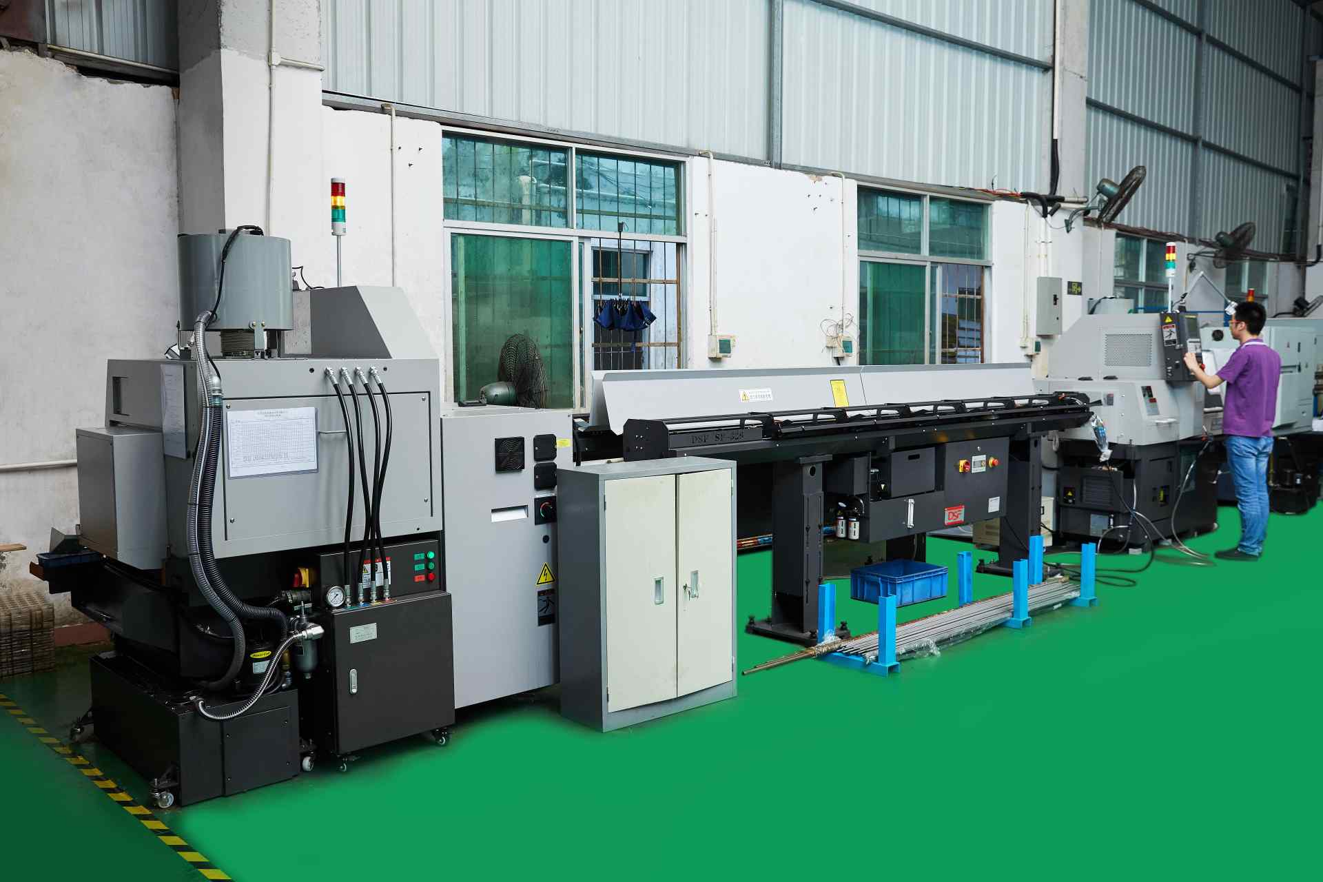 Precision CNC Tunring Center Workshop of CNC Machining China Company